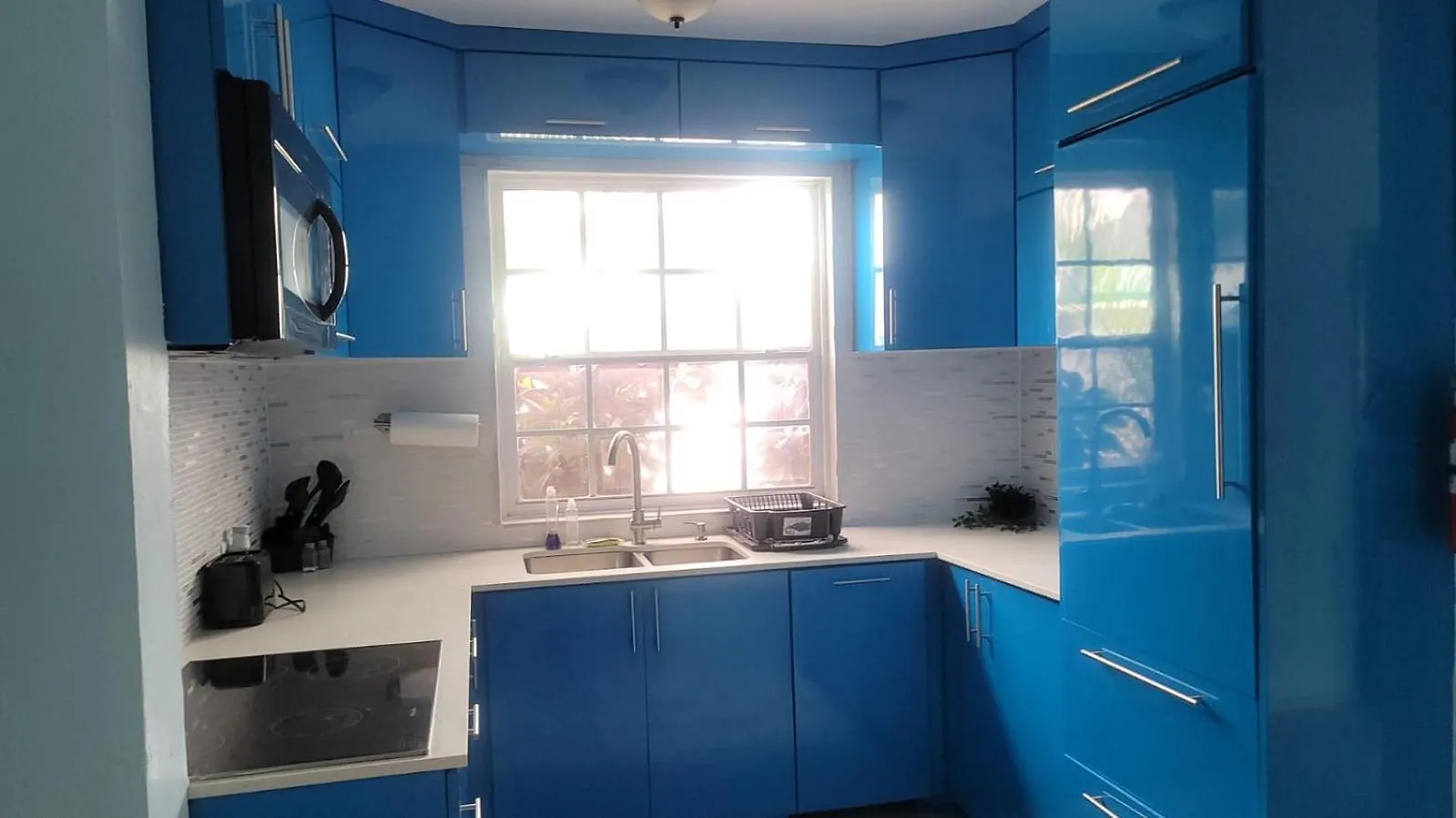 Apartment Remodeled & Very Cozy Sleeps 12 Near Casa Bacardi, Center Unit Catano
